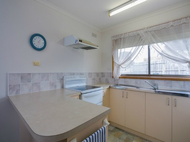 2 Fowler Court, Rosebud VIC 3939