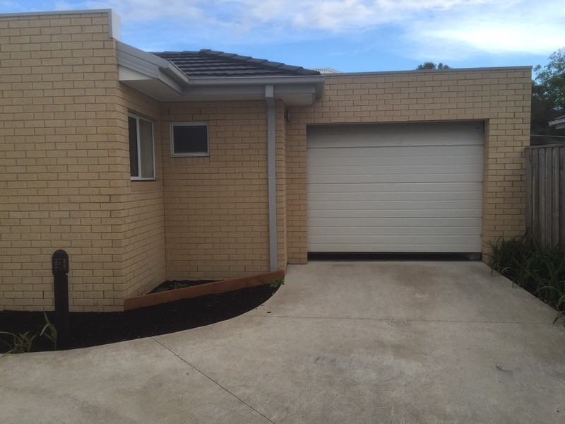 1/251 Dromana Parade, Safety Beach VIC 3936