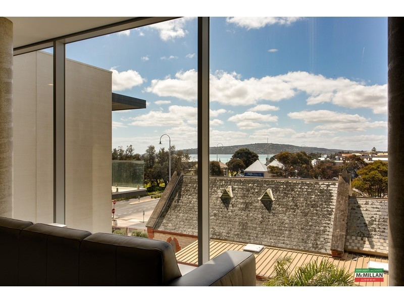 208/277-281 Pt Nepean Road, Dromana VIC 3936