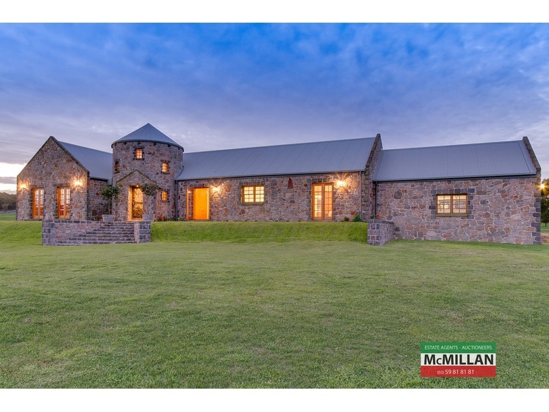 217 Gwenmarlin Road, Flinders VIC 3929