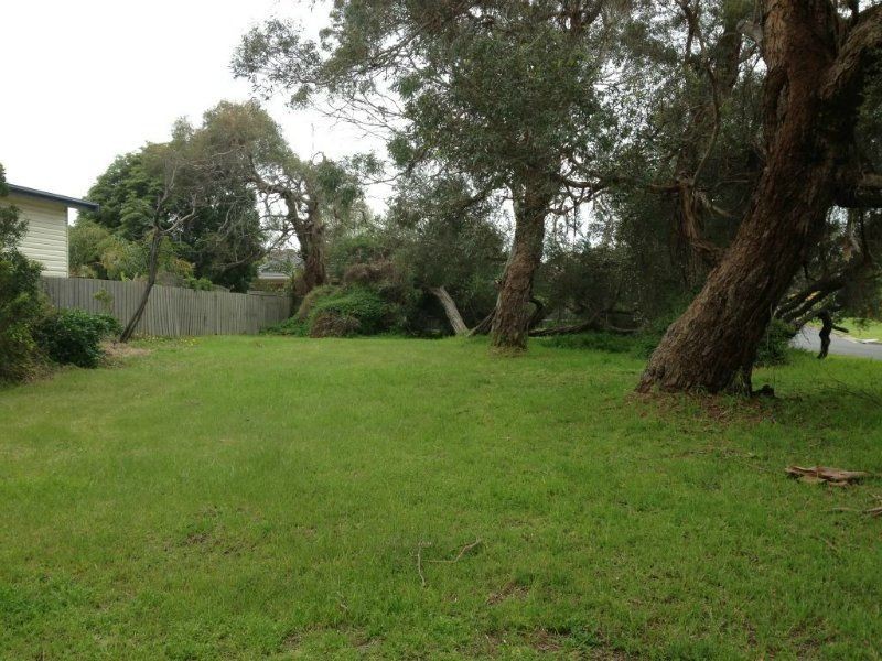 17 Cass St, Rosebud VIC 3939