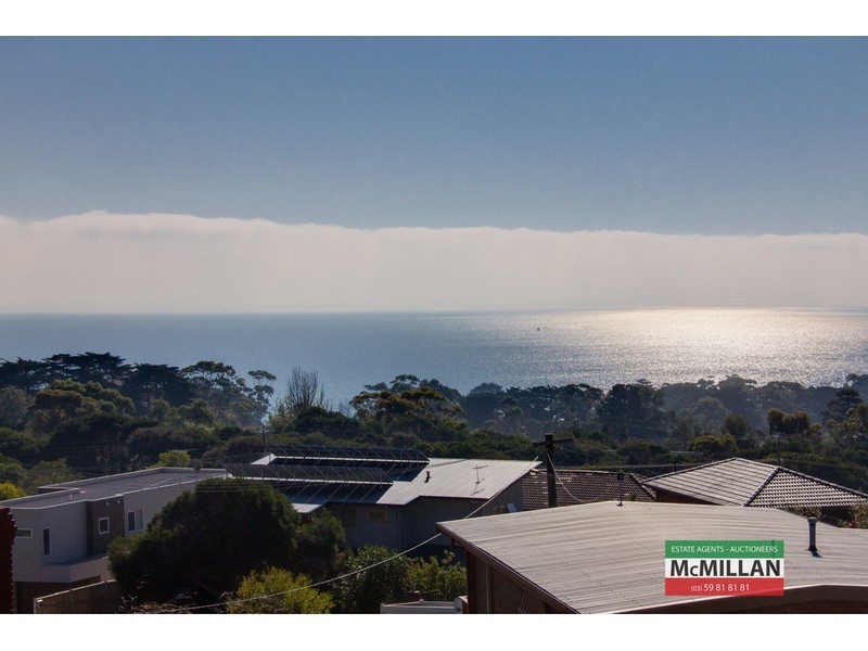 18 Edith Place, Dromana VIC 3936