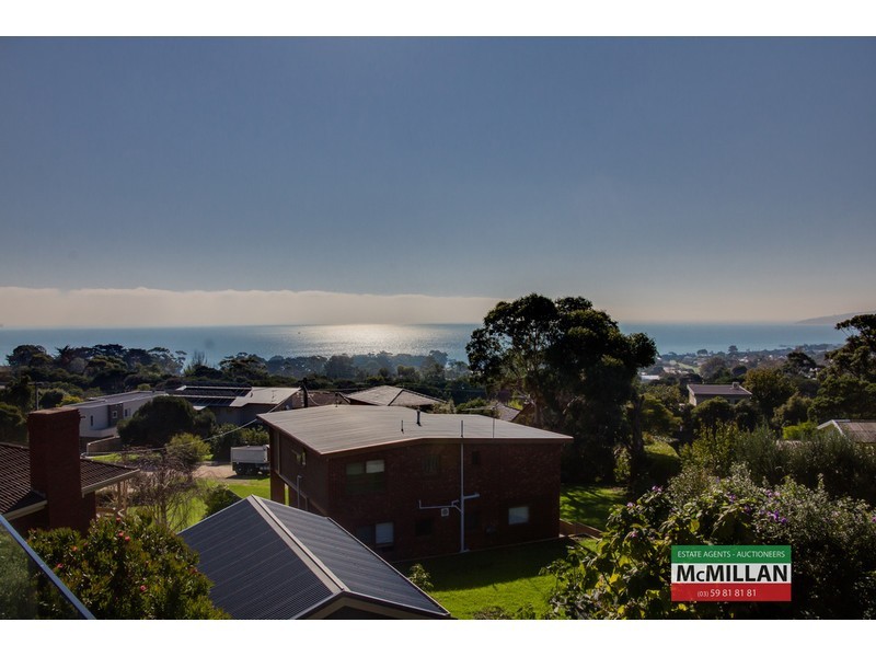 18 Edith Place, Dromana VIC 3936