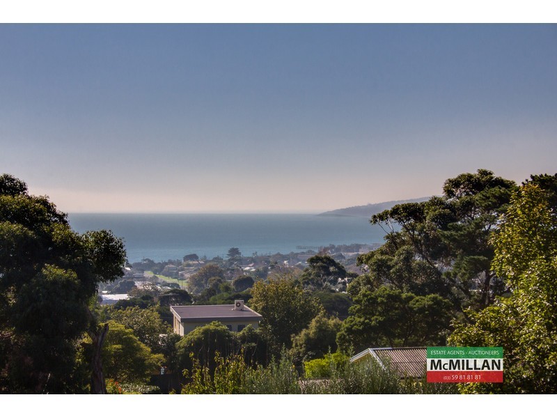 18 Edith Place, Dromana VIC 3936