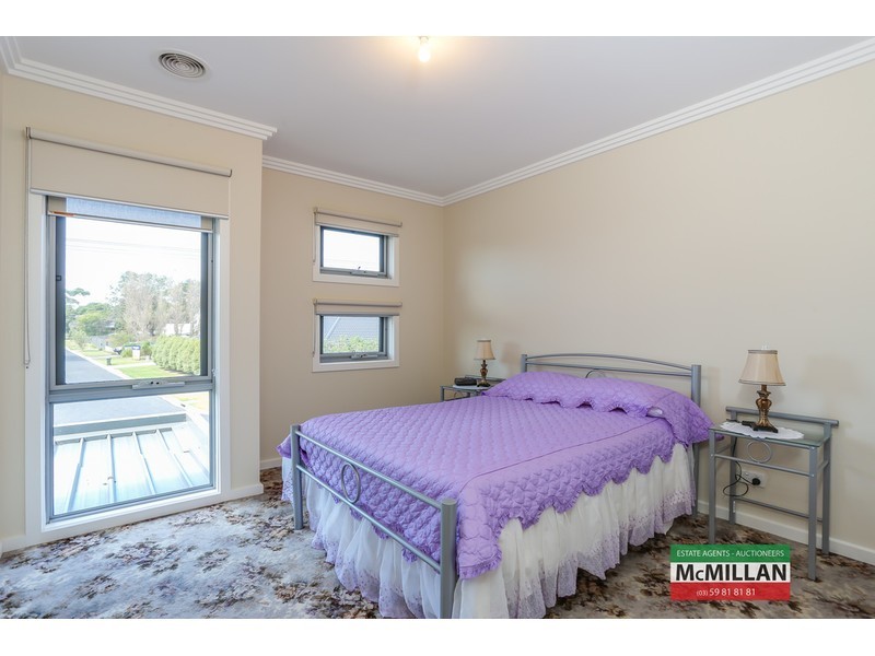 85 Seaview Ave, Safety Beach VIC 3936