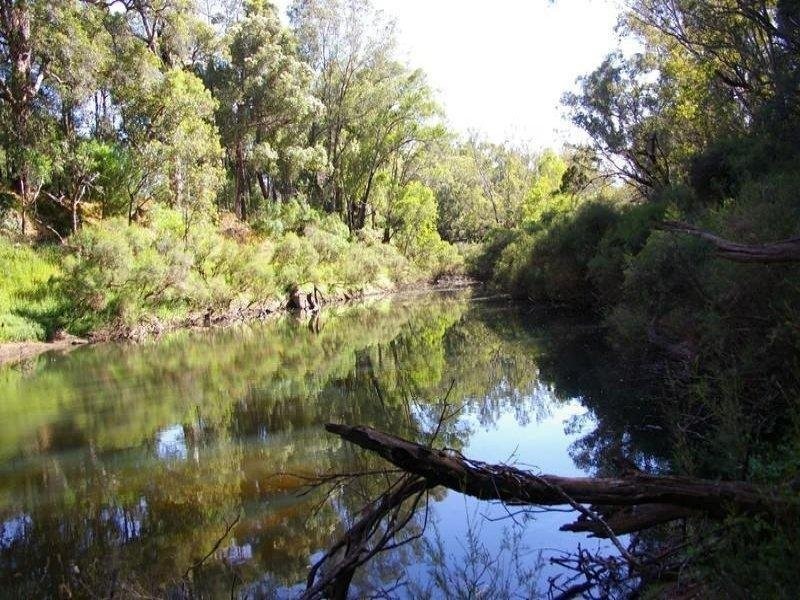 5 King Road, Nannup WA 6275