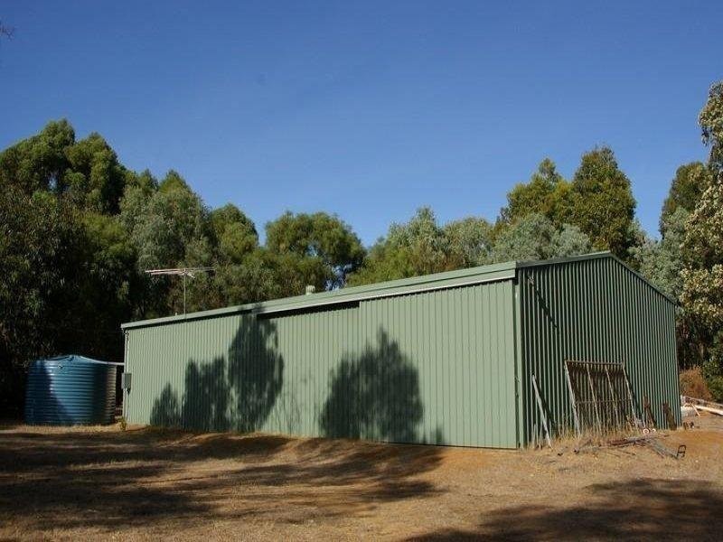 5 King Road, Nannup WA 6275
