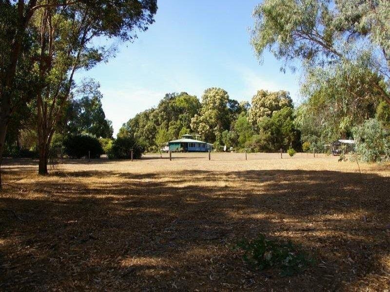 5 King Road, Nannup WA 6275