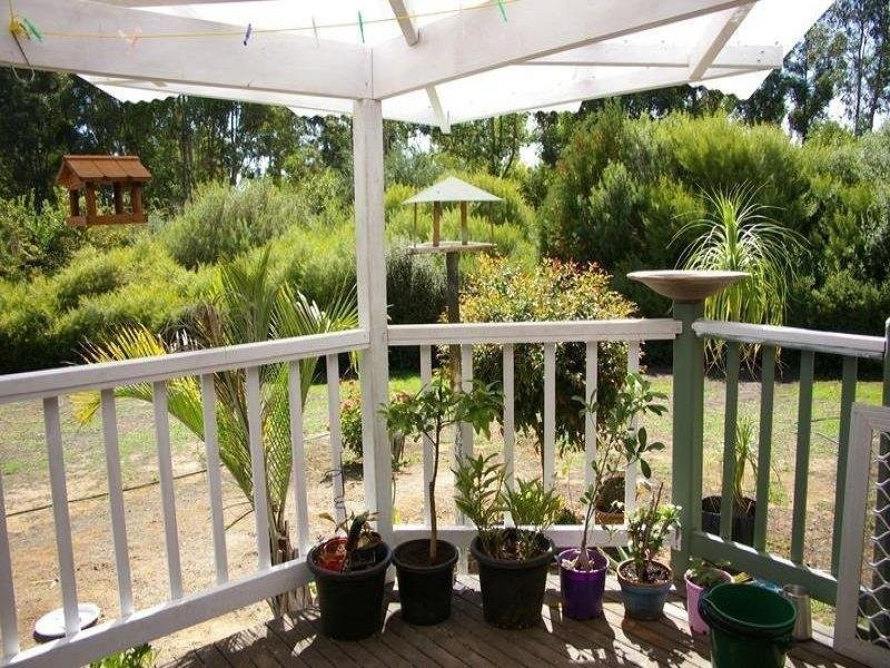 5 King Road, Nannup WA 6275