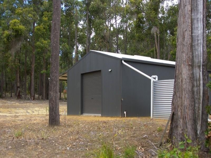 17 Cockatoo Drive, Nannup WA 6275