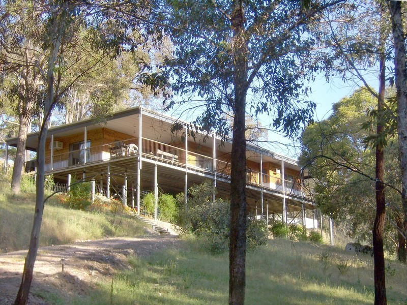 15 Dunnet Road, Nannup WA 6275