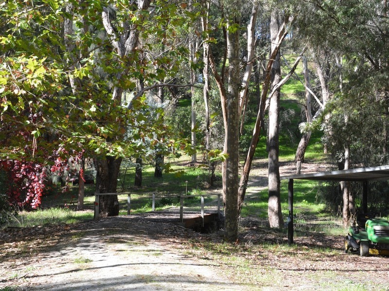 15 Dunnet Road, Nannup WA 6275