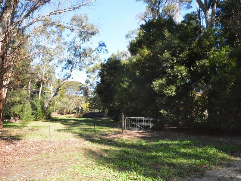 15 Dunnet Road, Nannup WA 6275