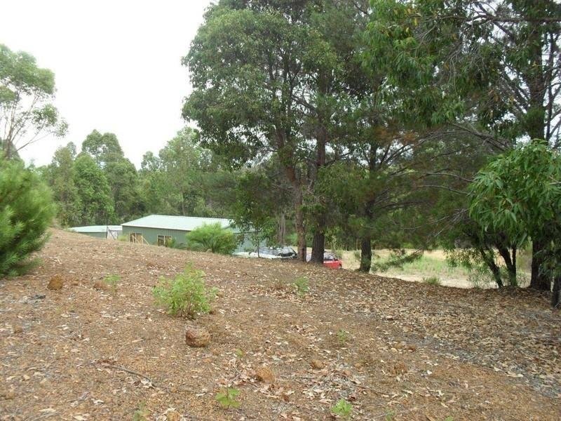 41 Hovea Place, Nannup WA 6275