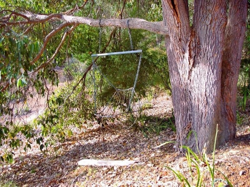 41 Hovea Place, Nannup WA 6275