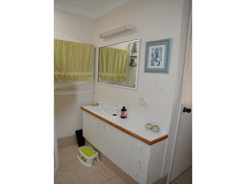 50 Leschenaultia Drive, Nannup WA 6275