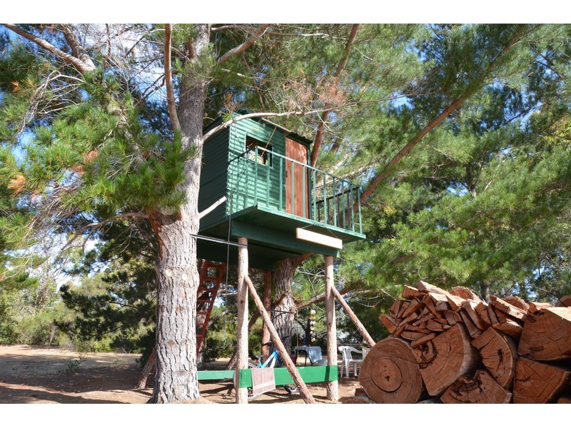 40 Hovea Place, Nannup WA 6275