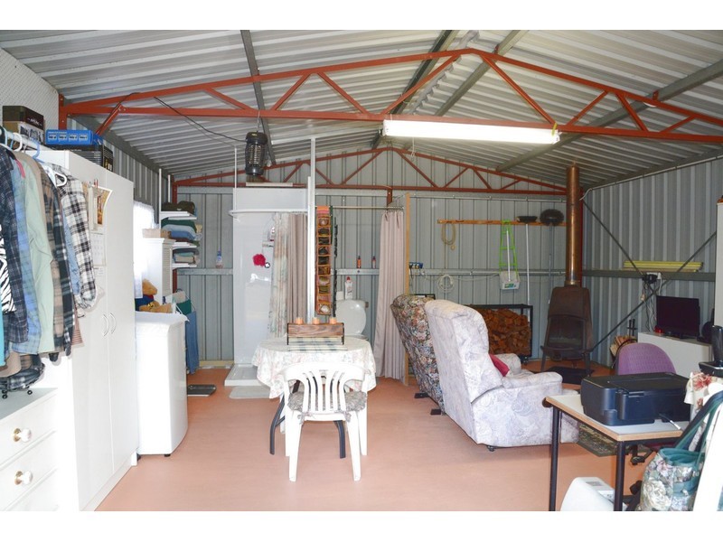 40 Hovea Place, Nannup WA 6275