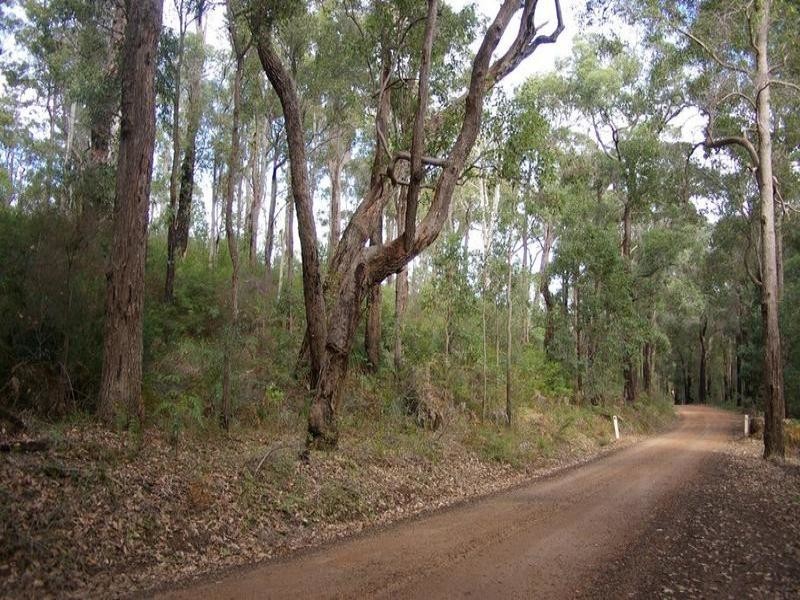 11189 Mount Lewin Loop Road, Nannup WA 6275