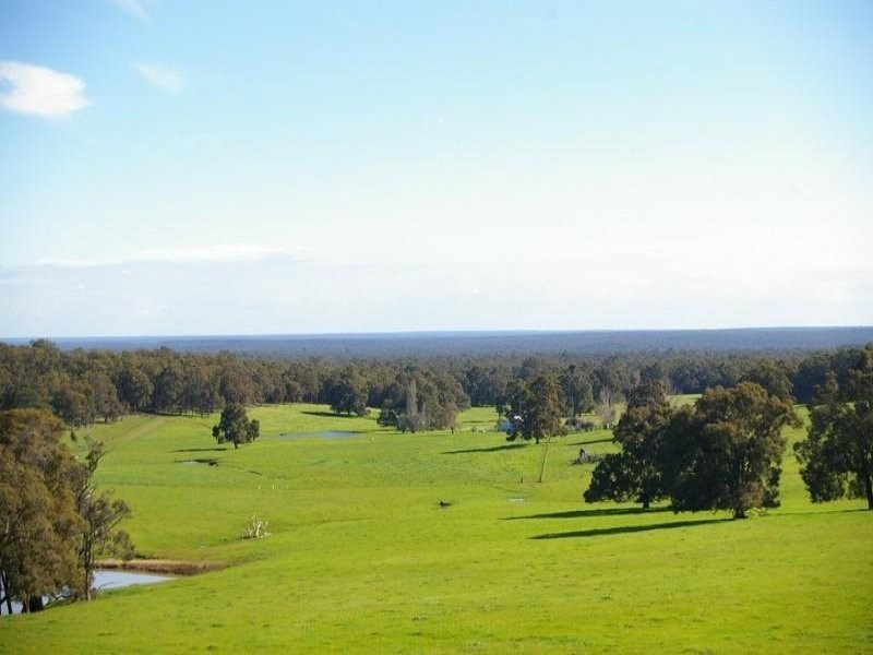 C / 11 White Road, Nannup WA 6275