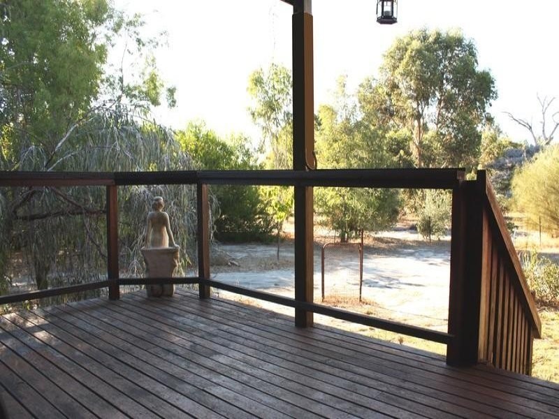 41 Blackwood River Drive, Nannup WA 6275