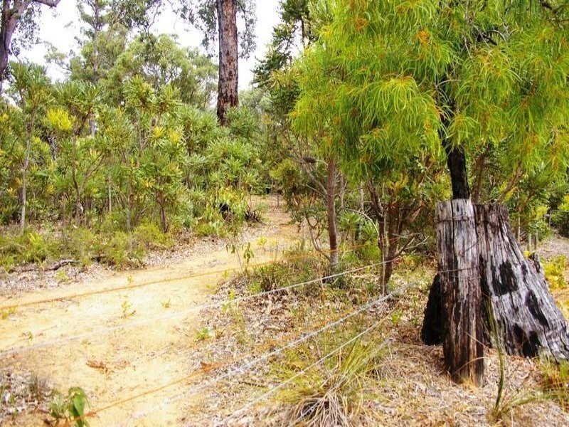 921 & 11521 Brockman Highway, Nannup WA 6275