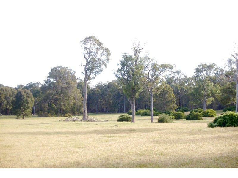 921 & 11521 Brockman Highway, Nannup WA 6275