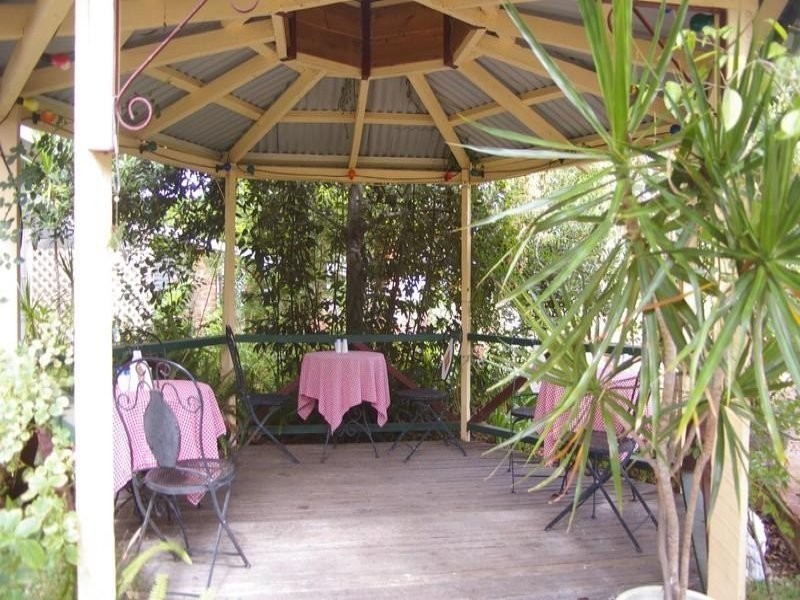 8 Warren Road, Nannup WA 6275