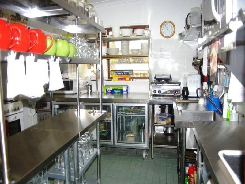 8 Warren Road, Nannup WA 6275