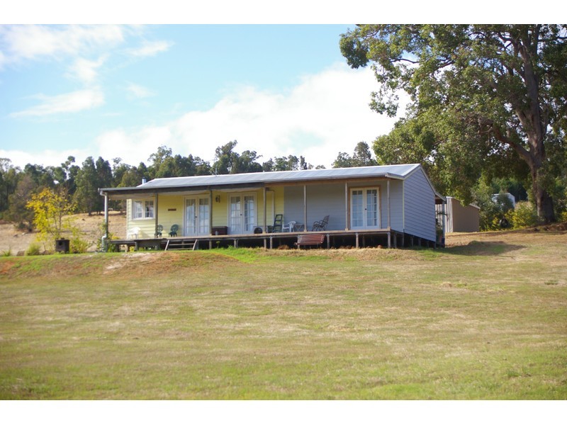 76 Montgomery Road, Brookhampton WA 6239