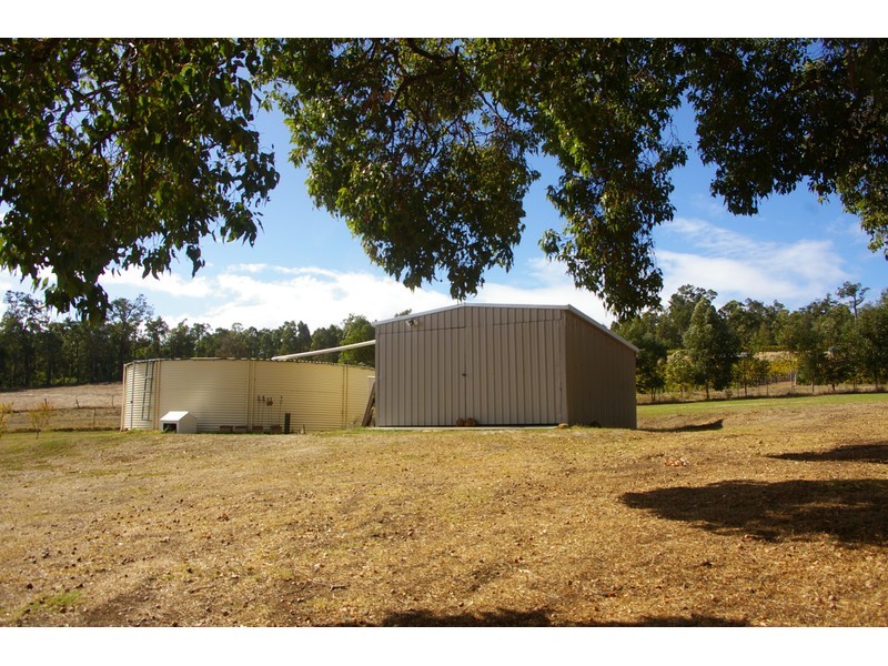 76 Montgomery Road, Brookhampton WA 6239