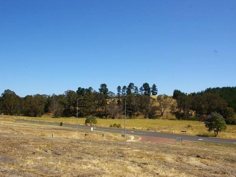 3 Hitchcock Drive, Nannup WA 6275