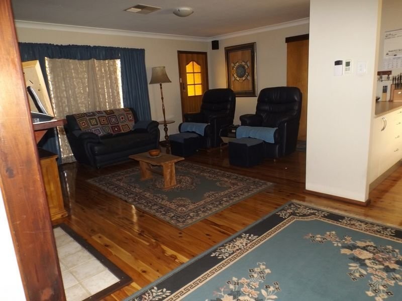 14 Scott Street, Bridgetown WA 6255