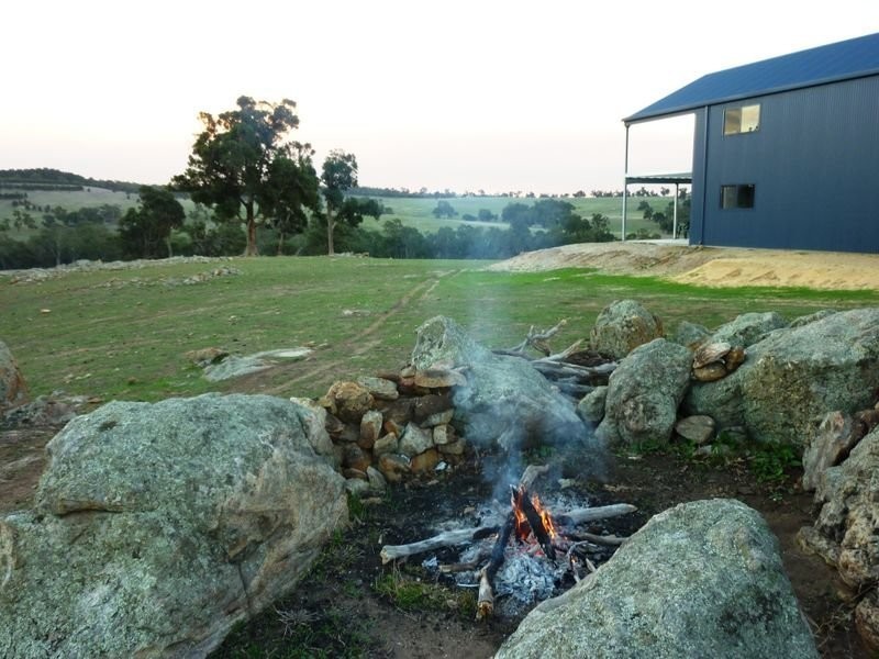 Lot 8 Winnejup Road, Mayanup WA 6244