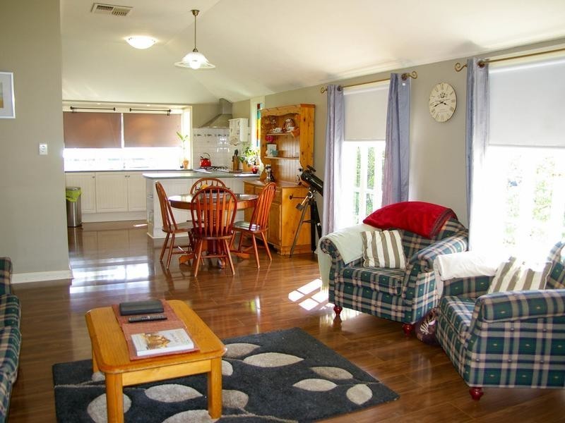 8 Warren Road, Nannup WA 6275