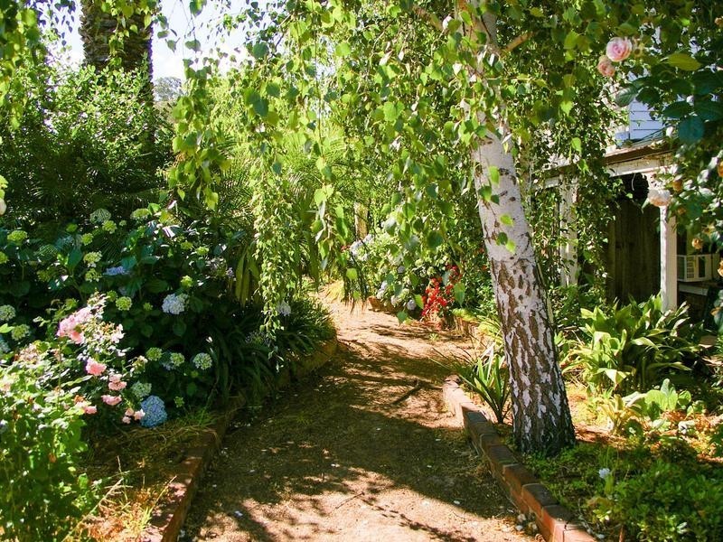 8 Warren Road, Nannup WA 6275