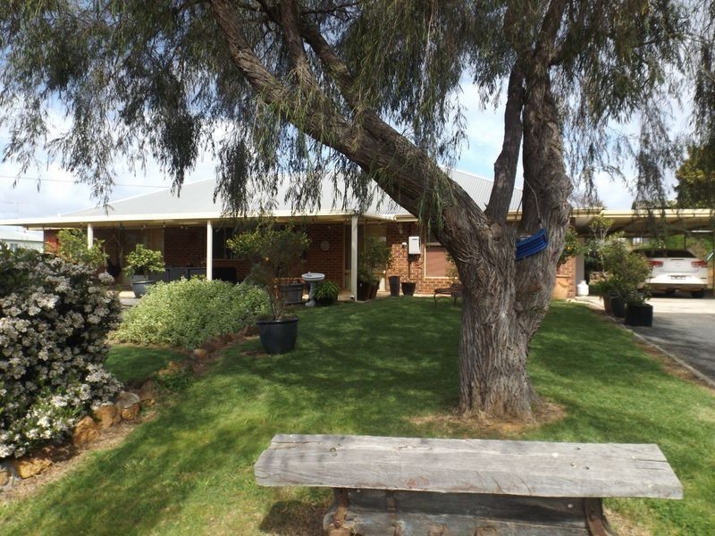 1 Cutmore Crescent, Bridgetown WA 6255