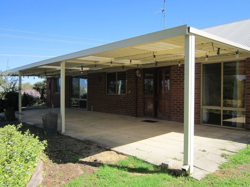 1 Cutmore Crescent, Bridgetown WA 6255