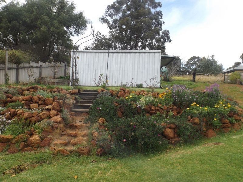 7 Coronation Street, Bridgetown WA 6255