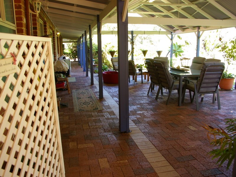 12 Dean Road, Nannup WA 6275