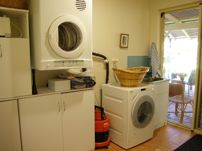 12 Dean Road, Nannup WA 6275