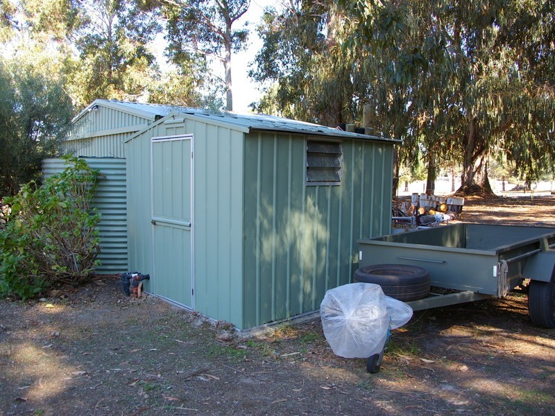 12 Dean Road, Nannup WA 6275