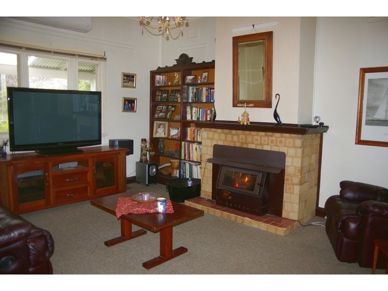 36 Mottram Street, Manjimup WA 6258