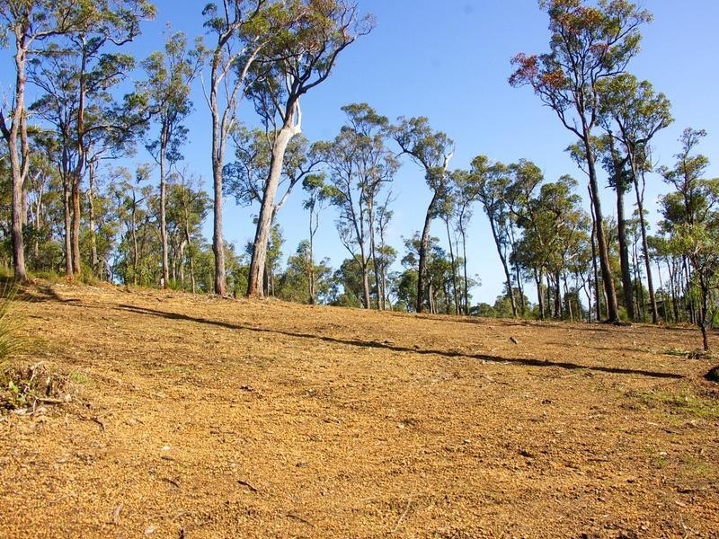 702 Widdeson Street, Nannup WA 6275