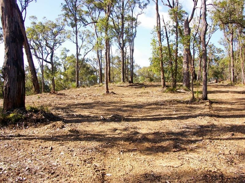 702 Widdeson Street, Nannup WA 6275