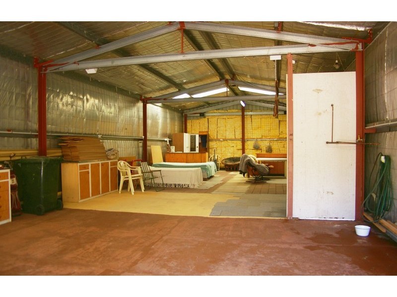 10 Johnston Road, Nannup WA 6275