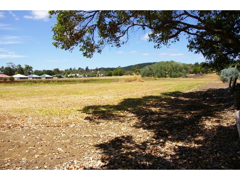 700 Higgins Street, Nannup WA 6275