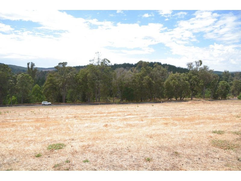 236 Diggers Green, Nannup WA 6275