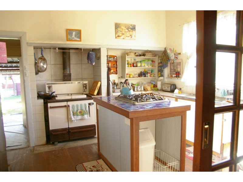 30 Walter Street, Nannup WA 6275