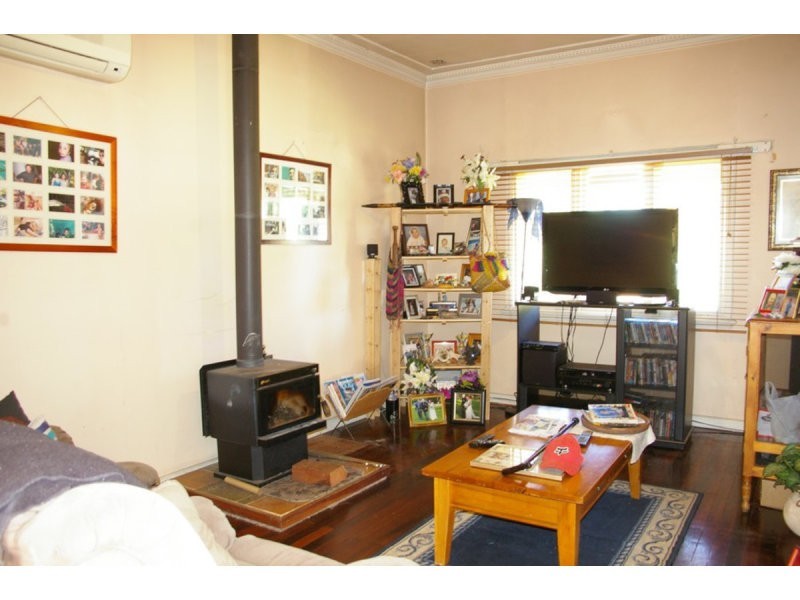 30 Walter Street, Nannup WA 6275